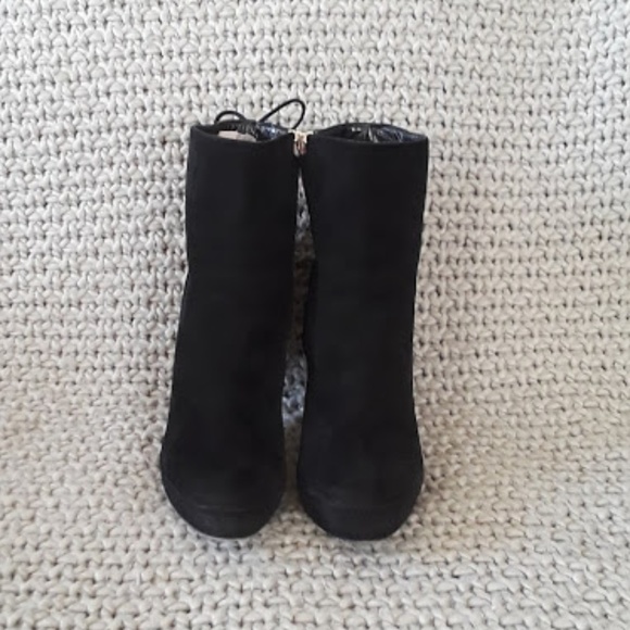 Dior Black Suede Ankle Boots (High heels) - Picture 5 of 8